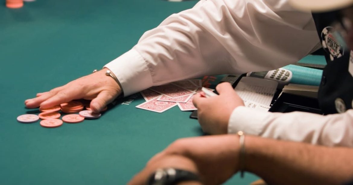 Chiến lược cho các giải đấu nhiều ngày