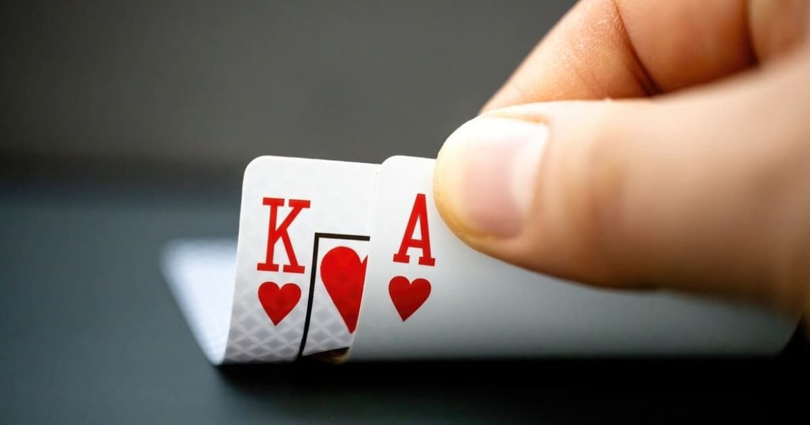 Khái niệm về khả năng chơi của tay bài poker