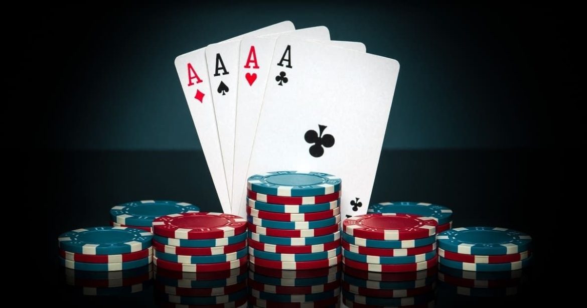 Xác suất có được tứ quý ở vòng flop trong poker